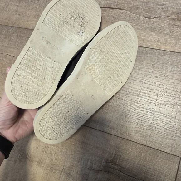 Frye & Co ($130) Perforated Suede Slip-On Sneakers Black Casual Comfort Shoes - Picture 4 of 7